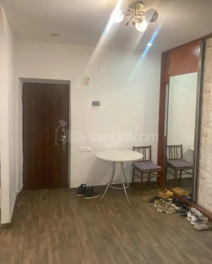 4 Սենյականոց Բնակարան, 98քմ, 5/9 հարկ, Կապիտալ Վերանորոգված, Կահավորված, Արևկող