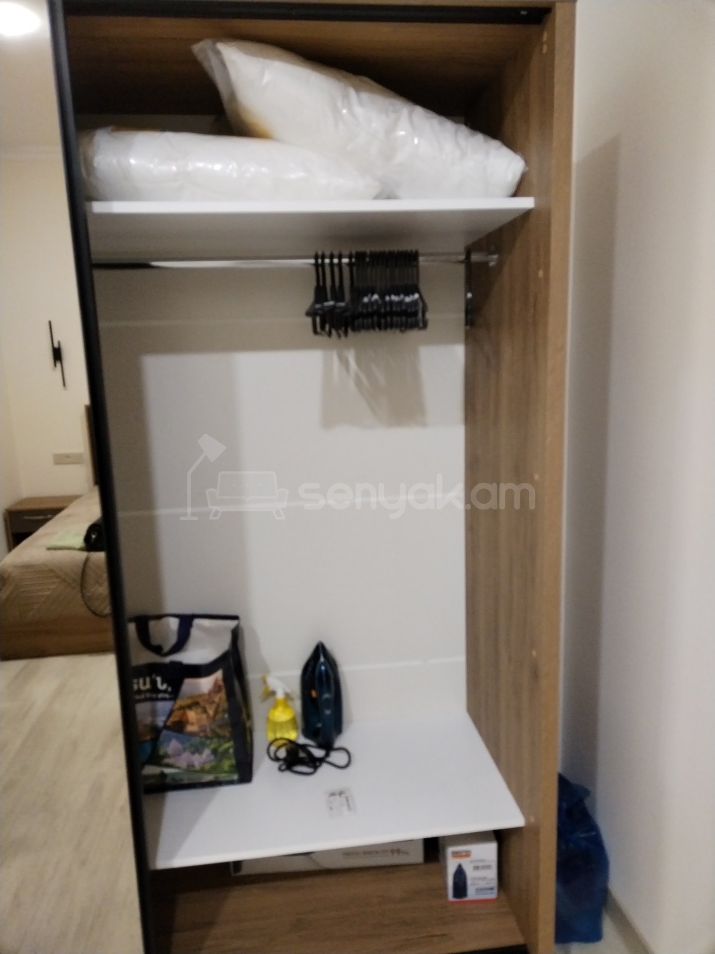 3 Սենյականոց Բնակարան Քարե Շենքում, 60քմ, 3/4 հարկ, Դիզայներական Վերանորոգված, Կահավորված, Արևկող