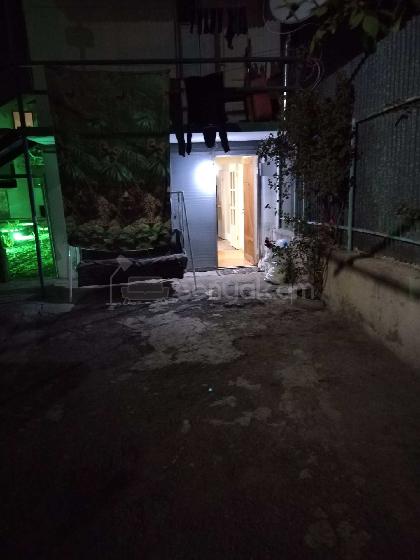 1 Սենյականոց Սեփական Տուն, 50քմ, Նորմալ Վիճակում, Կահավորված