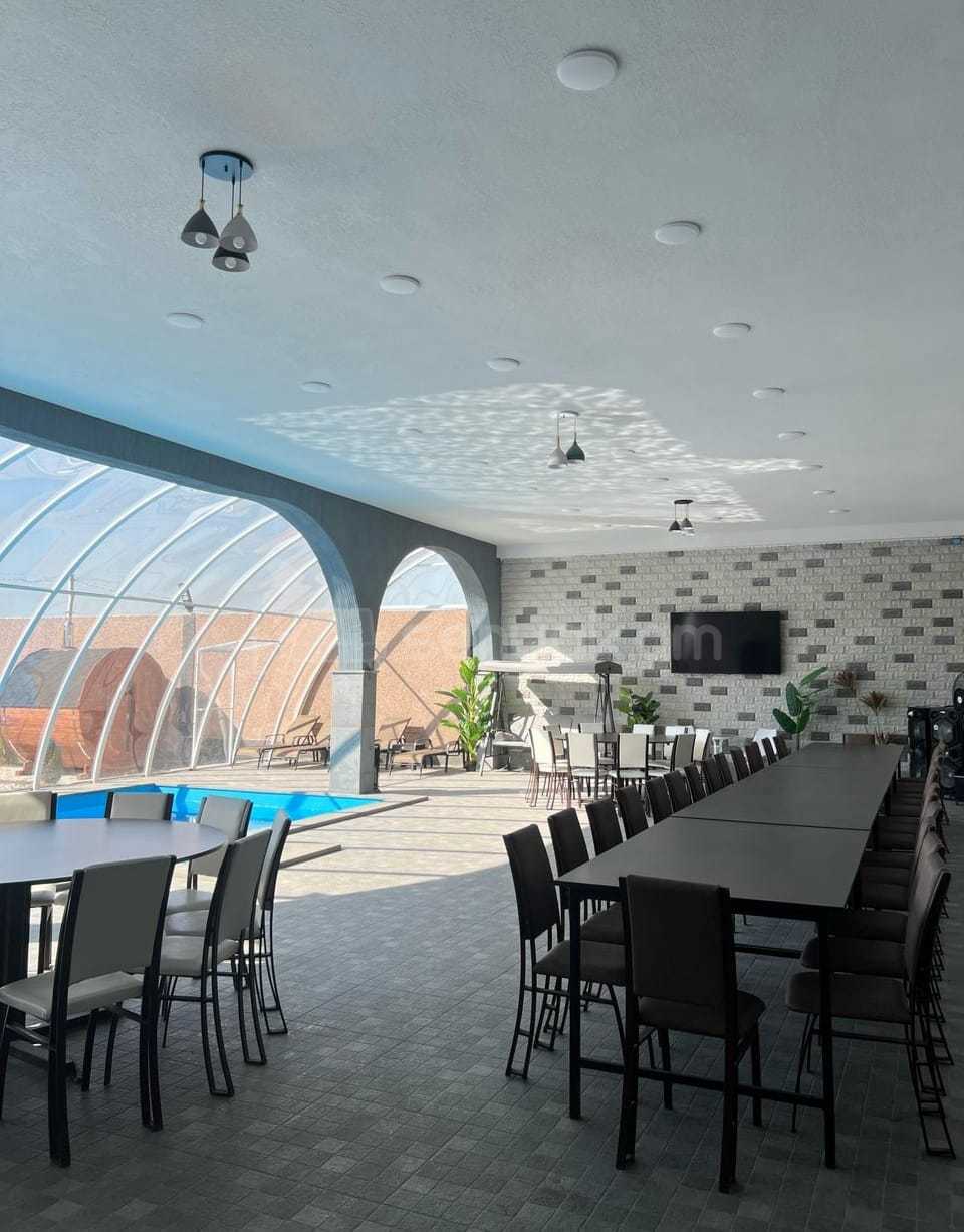 5 Սենյականոց Շքեղ Առանձնատուն, 300քմ, Լողավազանով