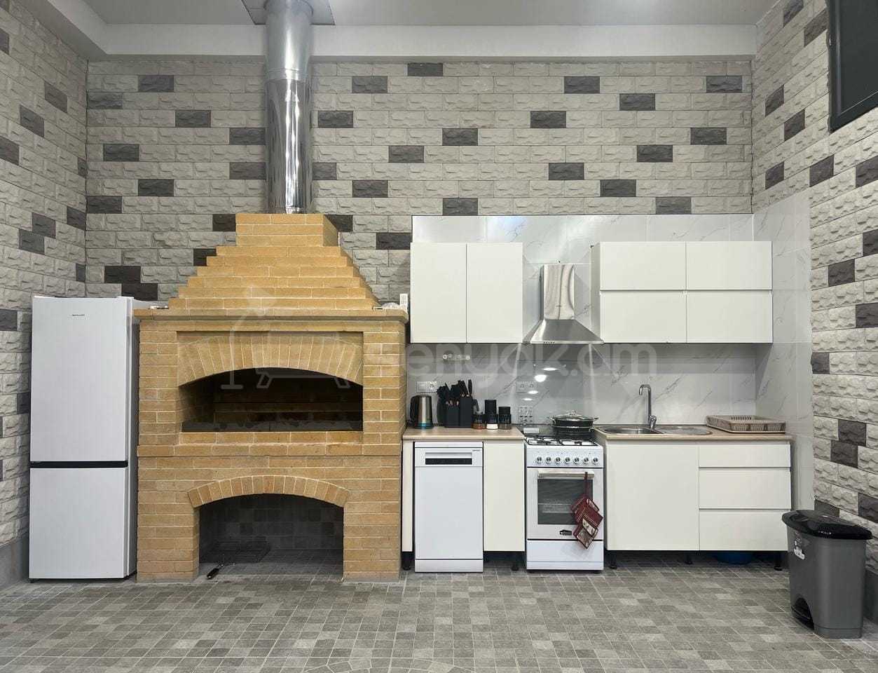 5 Սենյականոց Շքեղ Առանձնատուն, 300քմ, Լողավազանով