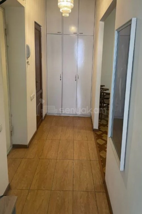 2 Սենյականոց Բնակարան Քարե Շենքում, 55քմ, 3/5 հարկ, Կոսմետիկ Վերանորոգված, Կահավորված, Արևկող