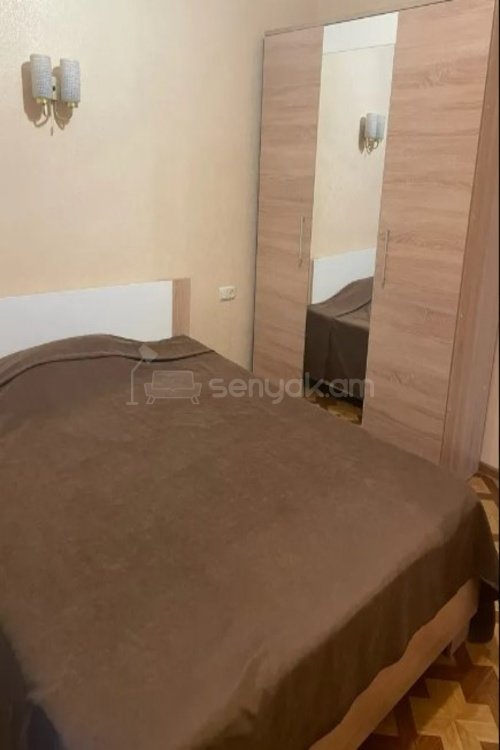 2 Սենյականոց Բնակարան Քարե Շենքում, 55քմ, 3/5 հարկ, Կոսմետիկ Վերանորոգված, Կահավորված, Արևկող