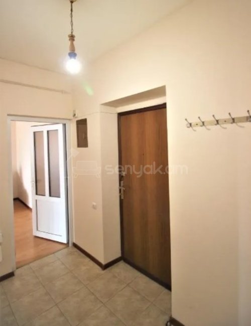 2 Սենյականոց Բնակարան Քարե Շենքում, 64քմ, 5/6 հարկ, Կոսմետիկ Վերանորոգված, Կահավորված, Արևկող