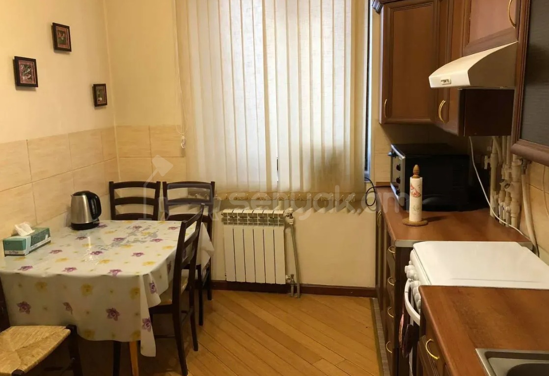 3 Սենյականոց Բնակարան Նորակառույցում, 82քմ, 7/10 հարկ, Կապիտալ Վերանորոգված, Կահավորված, Արևկող