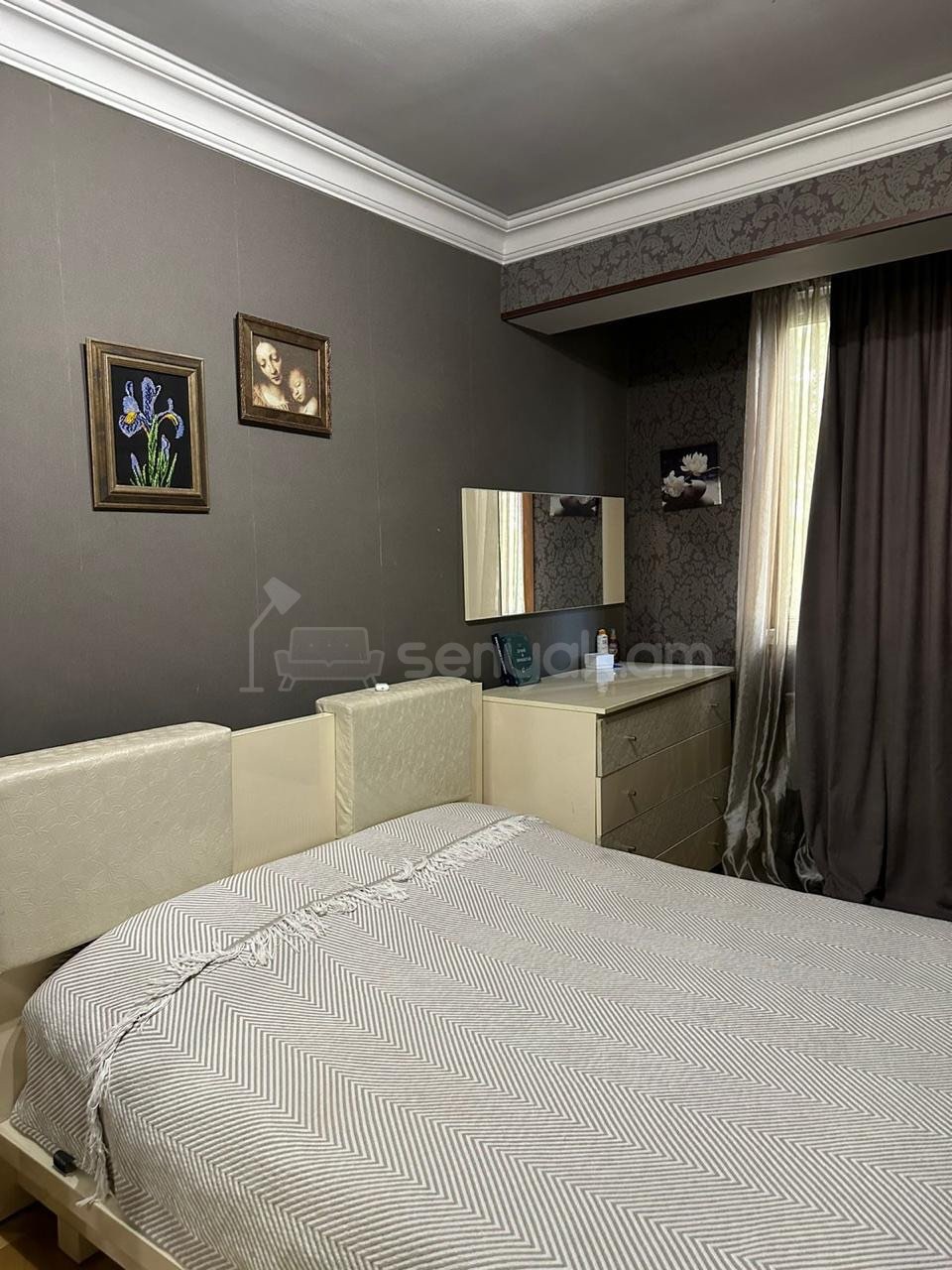 3 Սենյականոց Բնակարան Քարե Շենքում, 76քմ, 3/5 հարկ, Կապիտալ Վերանորոգված