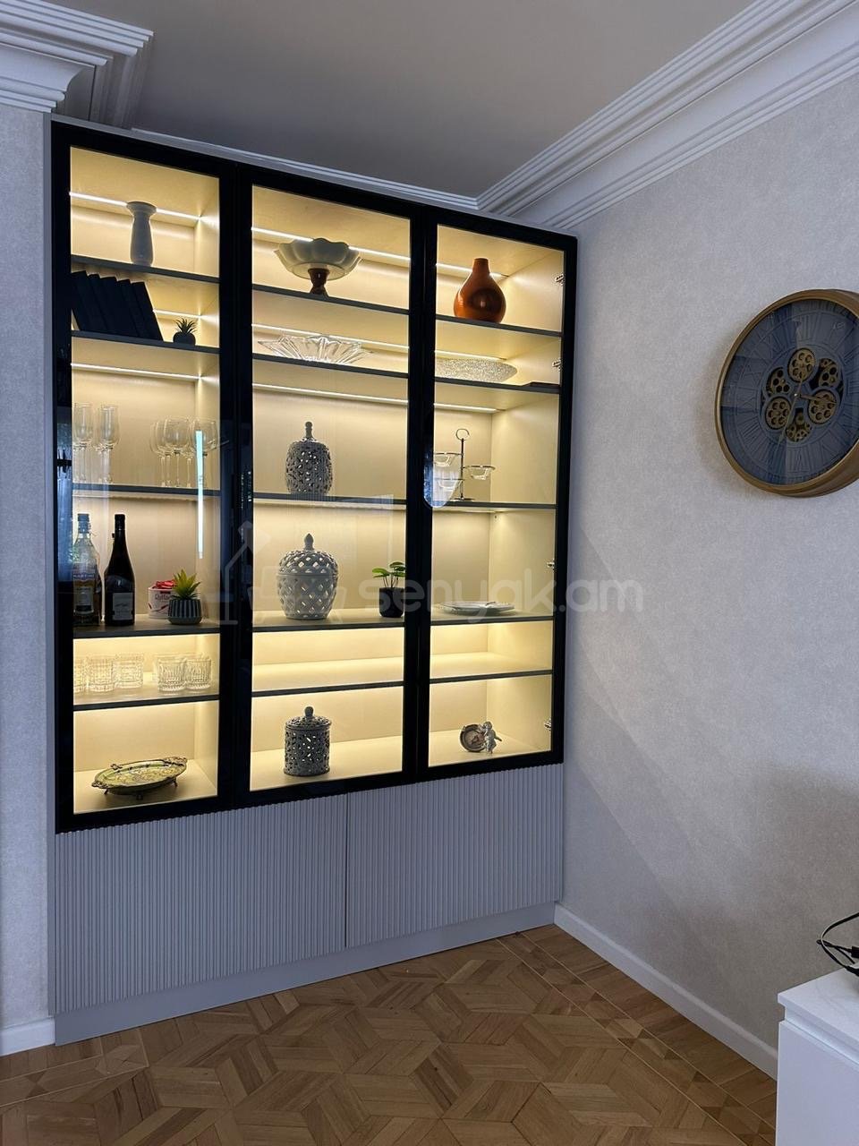 3 Սենյականոց Բնակարան Քարե Շենքում, 76քմ, 3/5 հարկ, Կապիտալ Վերանորոգված