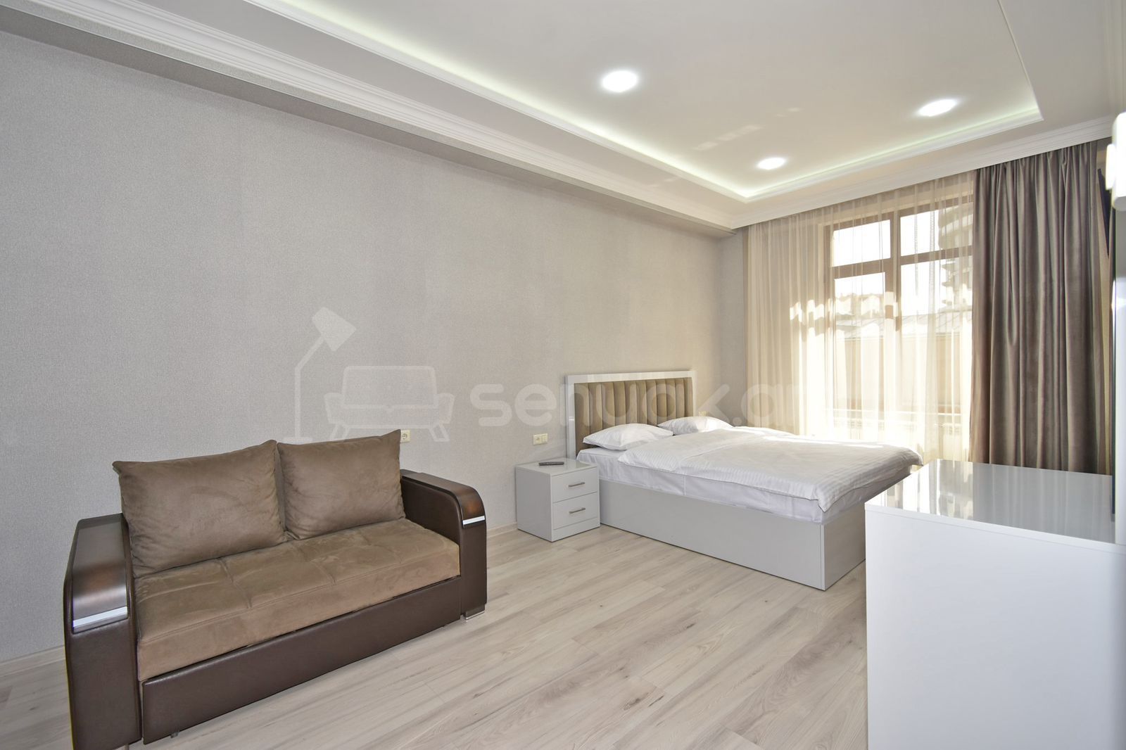 2 Սենյականոց Բնակարան Նորակառույցում, 45քմ, 5/15 հարկ, Դիզայներական Վերանորոգված