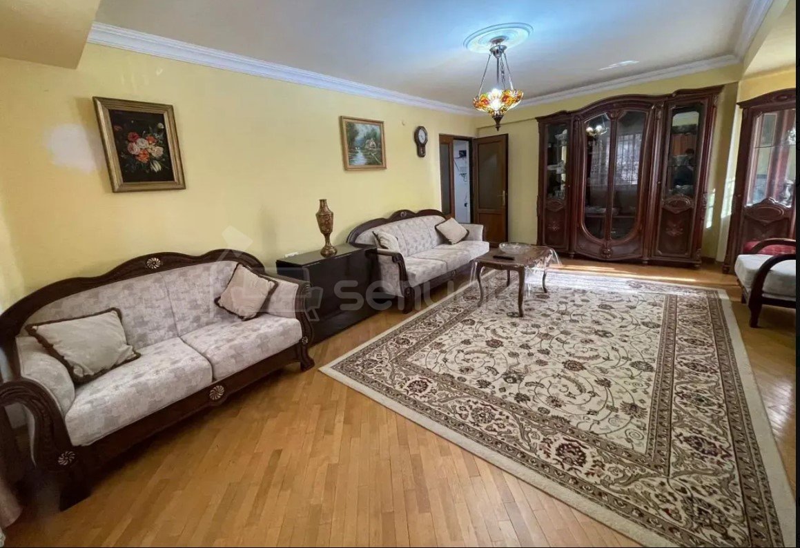 3 Սենյականոց Բնակարան, 80քմ, 2/12 հարկ, Կապիտալ Վերանորոգված, Կահավորված