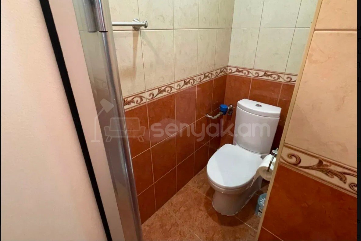 3 Սենյականոց Բնակարան, 80քմ, 2/12 հարկ, Կապիտալ Վերանորոգված, Կահավորված