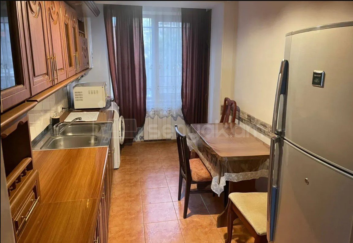 3 Սենյականոց Բնակարան, 80քմ, 2/12 հարկ, Կապիտալ Վերանորոգված, Կահավորված