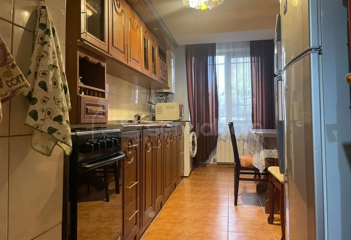 3 Սենյականոց Բնակարան, 80քմ, 2/12 հարկ, Կապիտալ Վերանորոգված, Կահավորված