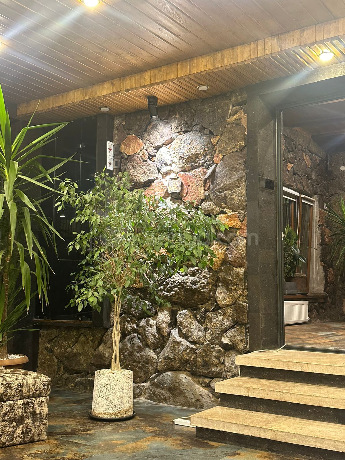 3 Սենյականոց Շքեղ Առանձնատուն, 200քմ, Լողավազանով