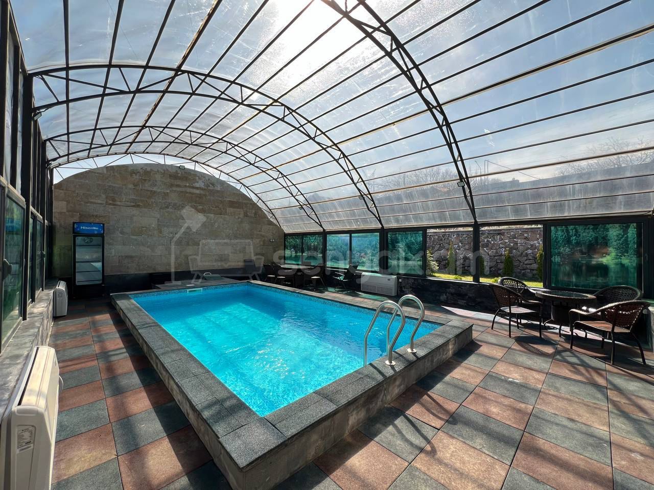 3 Սենյականոց Շքեղ Առանձնատուն, 200քմ, Լողավազանով