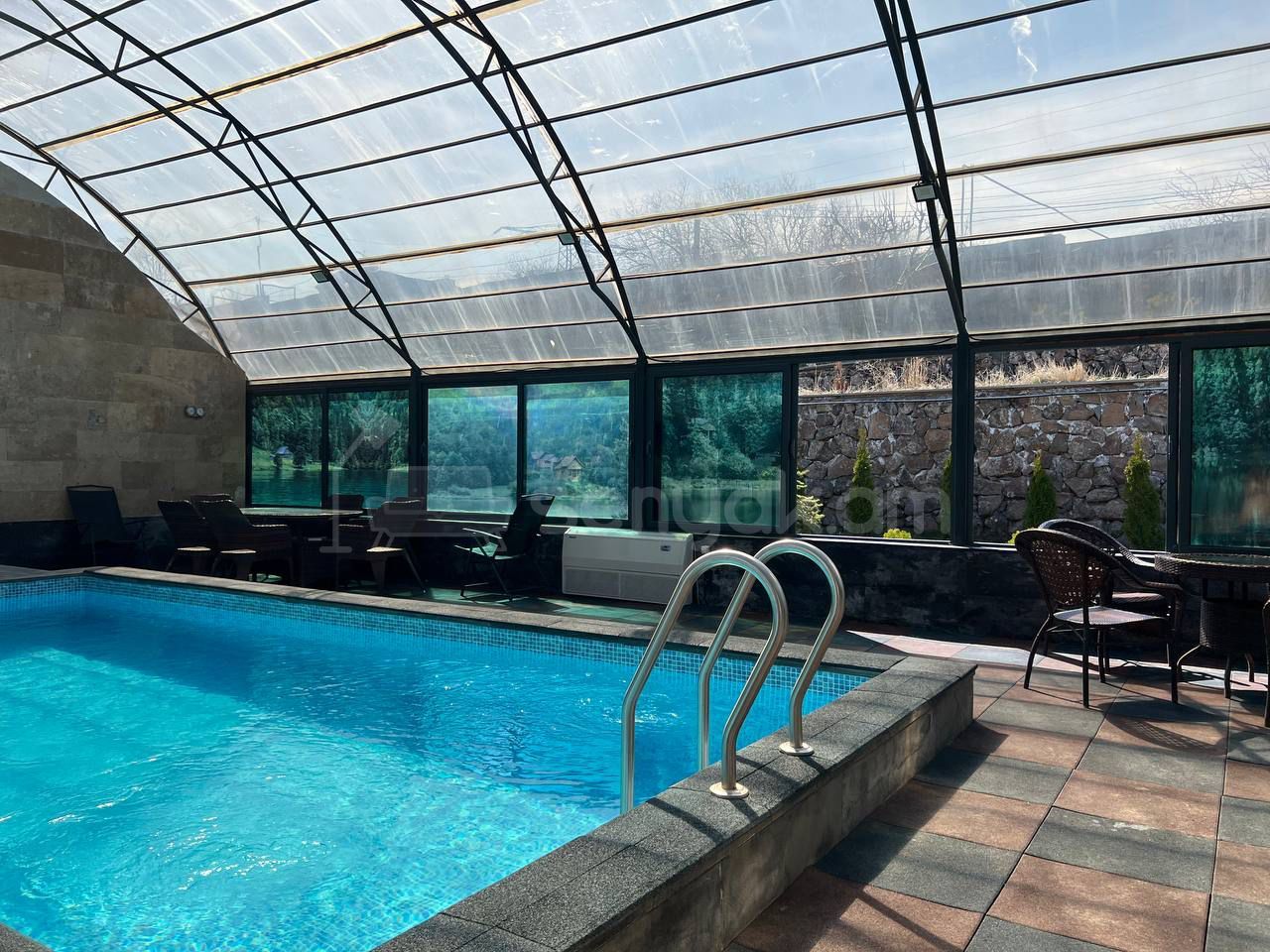 3 Սենյականոց Շքեղ Առանձնատուն, 200քմ, Լողավազանով