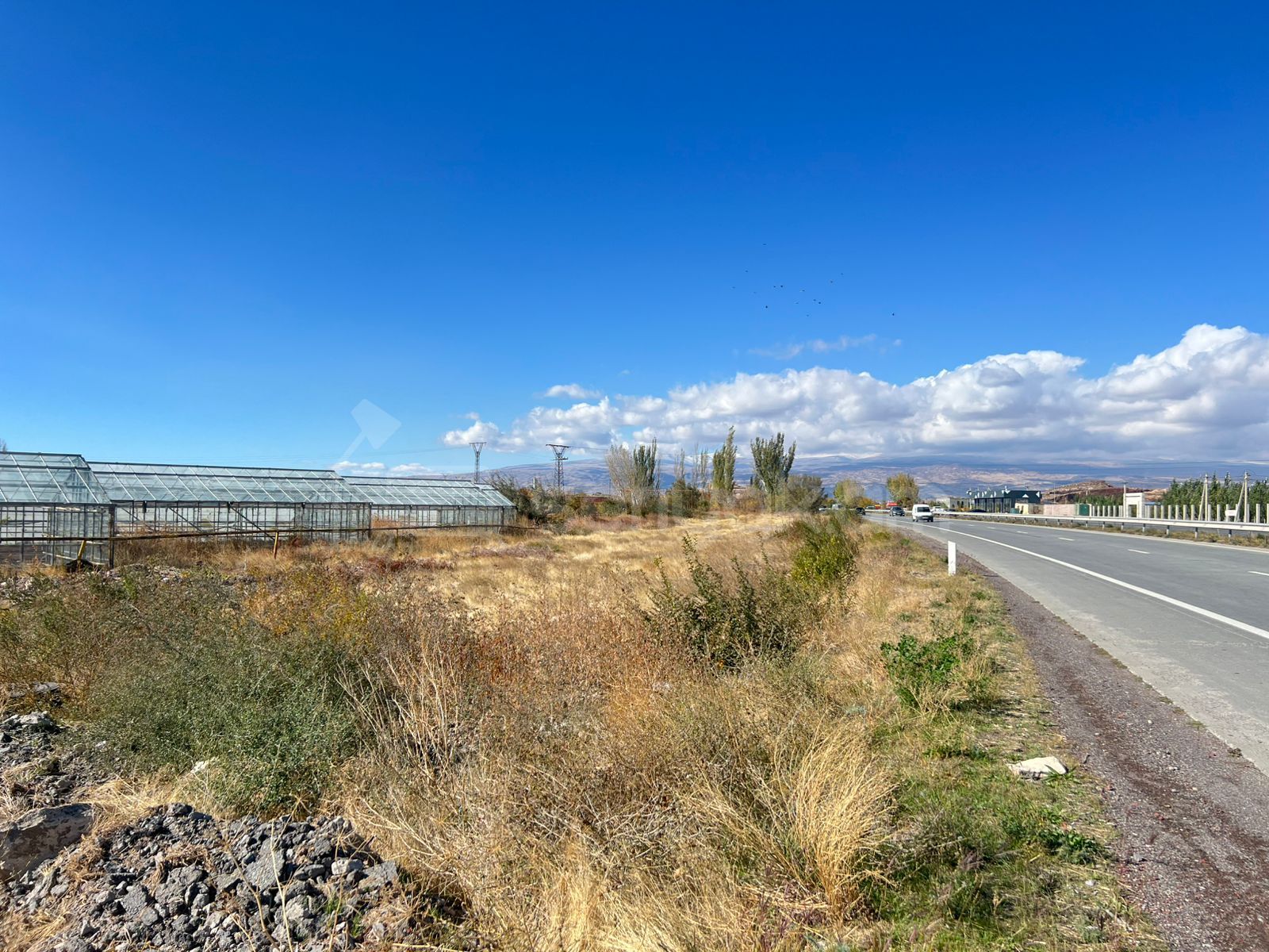 Բնակելի Նշանակության Հողատարածք, 4000քմ, Խմելու Ջրով, Էլեկտրականությամբ