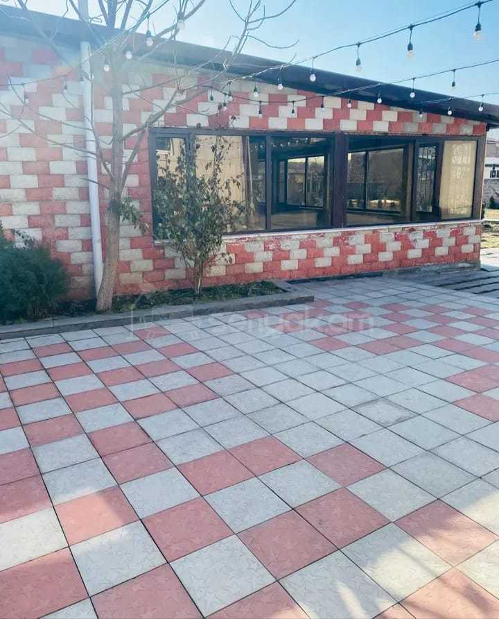 4 Սենյականոց Շքեղ Առանձնատուն, 200քմ, Լողավազանով