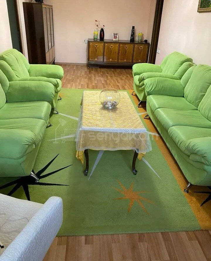 3 Սենյականոց Բնակարան, 85քմ, 5/12 հարկ, Նորմալ Վիճակում