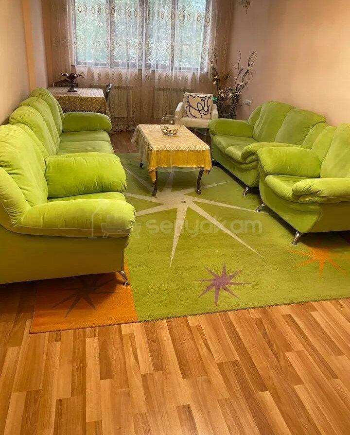 3 Սենյականոց Բնակարան, 85քմ, 5/12 հարկ, Նորմալ Վիճակում