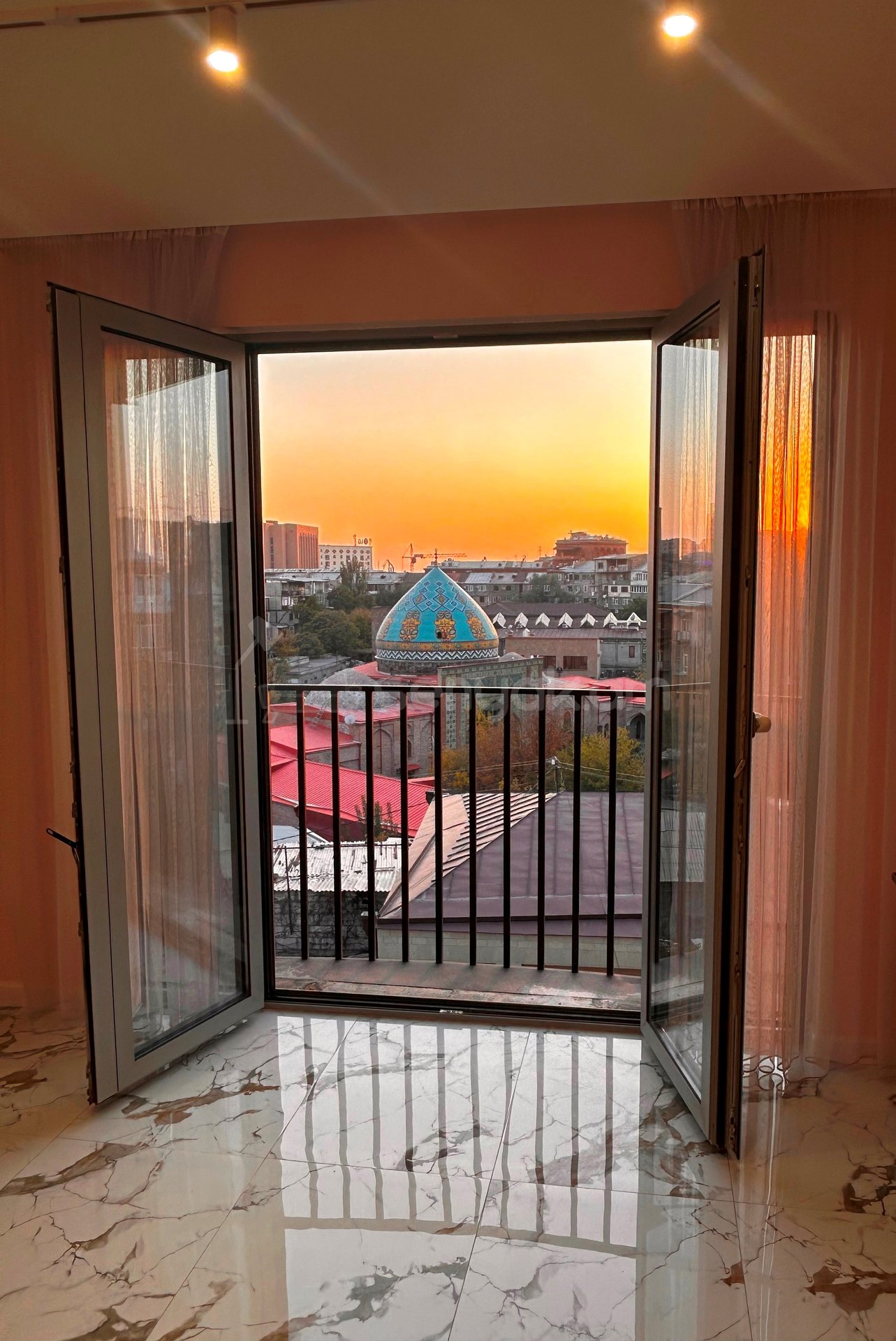 3 Սենյականոց Բնակարան Նորակառույցում, 69քմ, 5/5 հարկ, Դիզայներական Վերանորոգված, Կահավորված