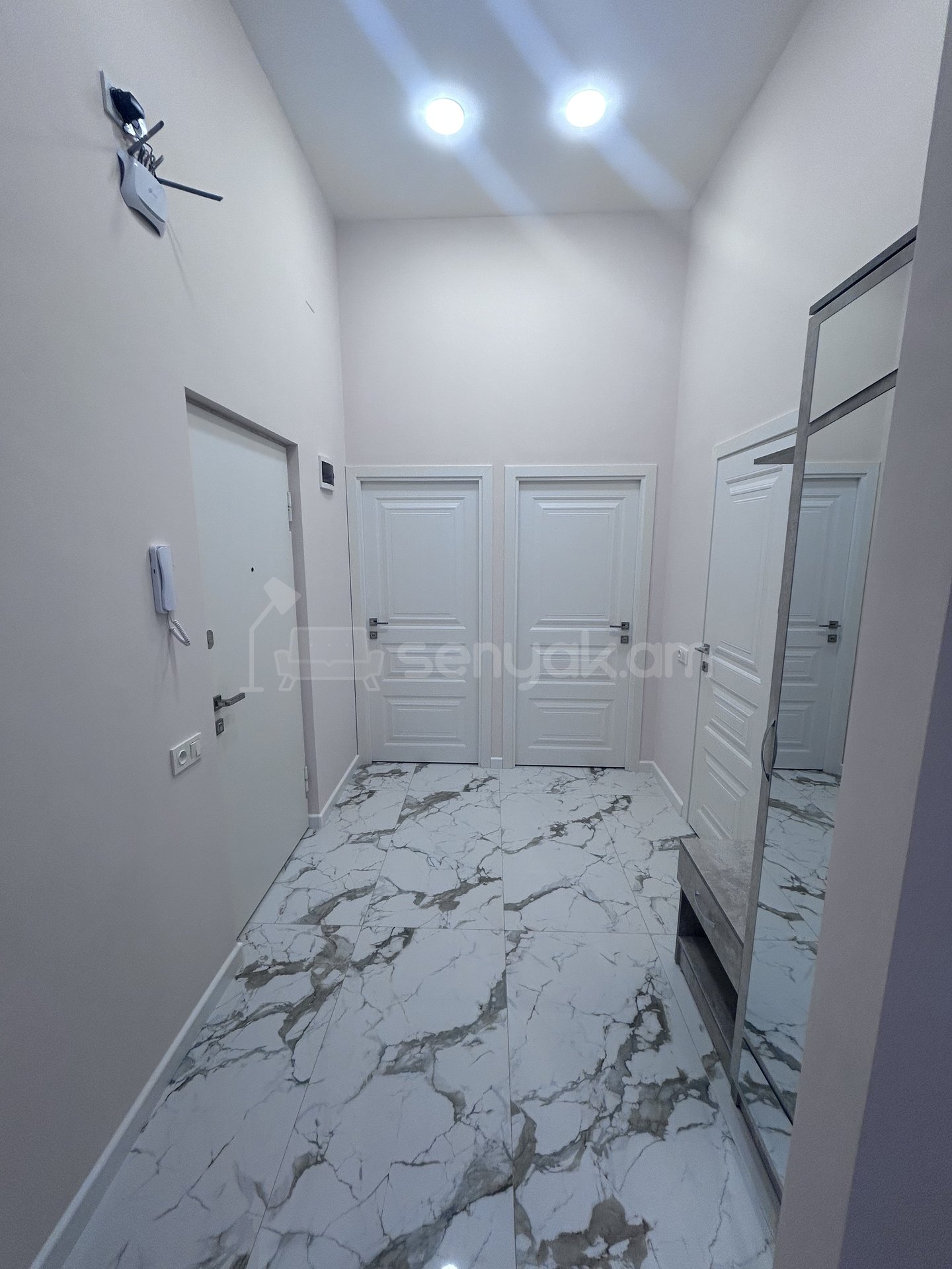 3 Սենյականոց Բնակարան Նորակառույցում, 69քմ, 5/5 հարկ, Դիզայներական Վերանորոգված, Կահավորված