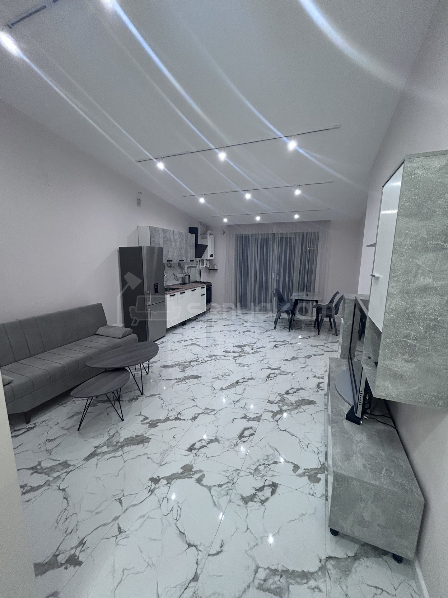 3 Սենյականոց Բնակարան Նորակառույցում, 69քմ, 5/5 հարկ, Դիզայներական Վերանորոգված, Կահավորված