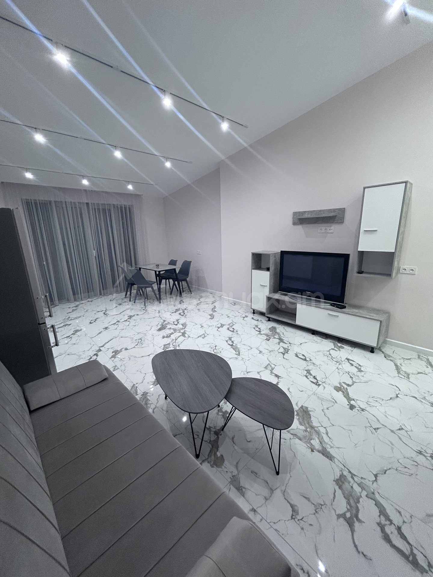 3 Սենյականոց Բնակարան Նորակառույցում, 69քմ, 5/5 հարկ, Դիզայներական Վերանորոգված, Կահավորված