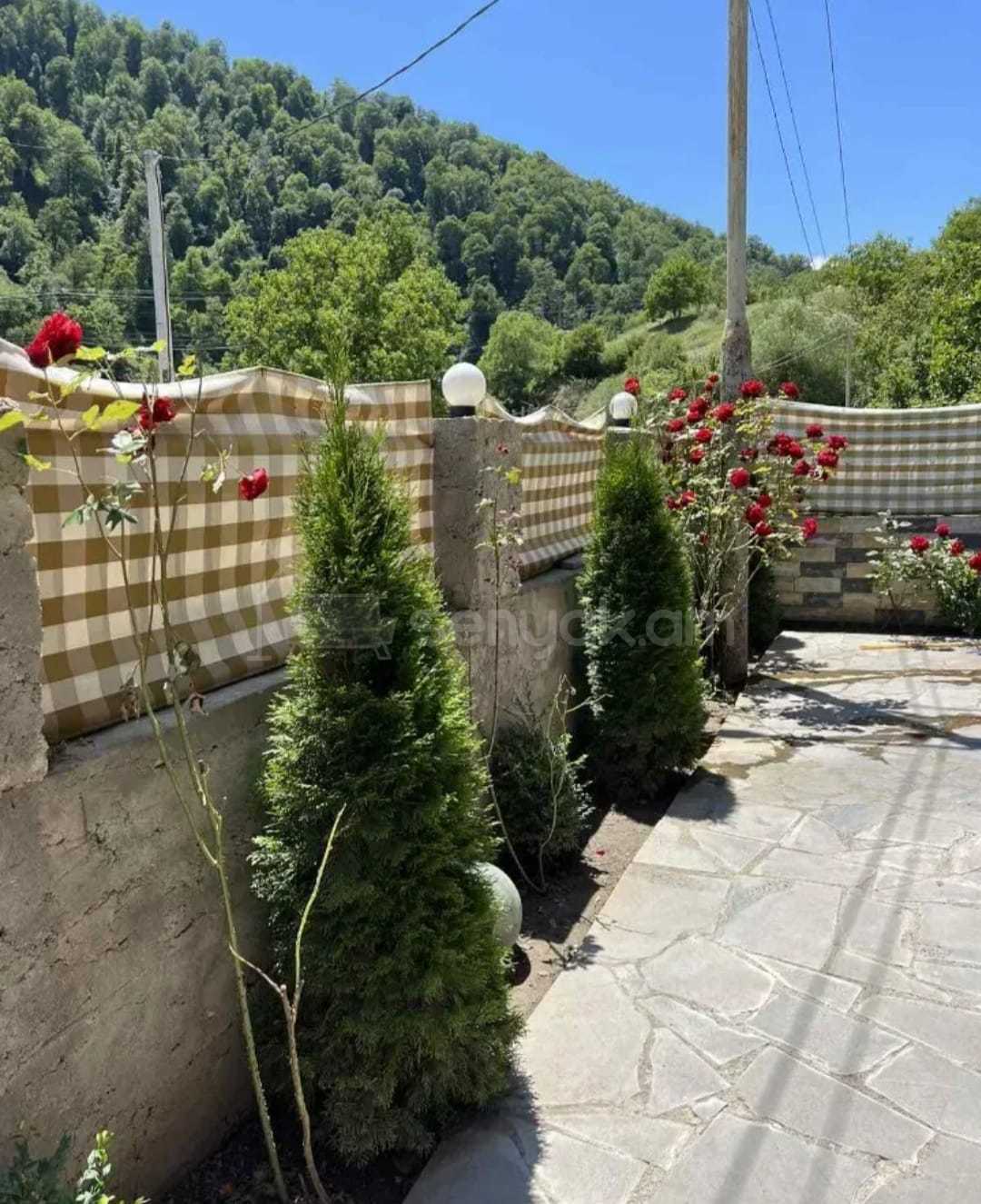 5 Սենյականոց Շքեղ Առանձնատուն, 200քմ, Լողավազանով