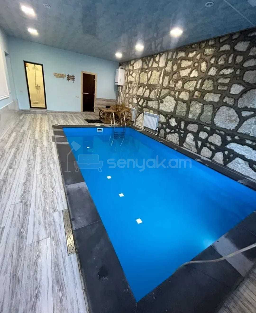 5 Սենյականոց Շքեղ Առանձնատուն, 200քմ, Լողավազանով