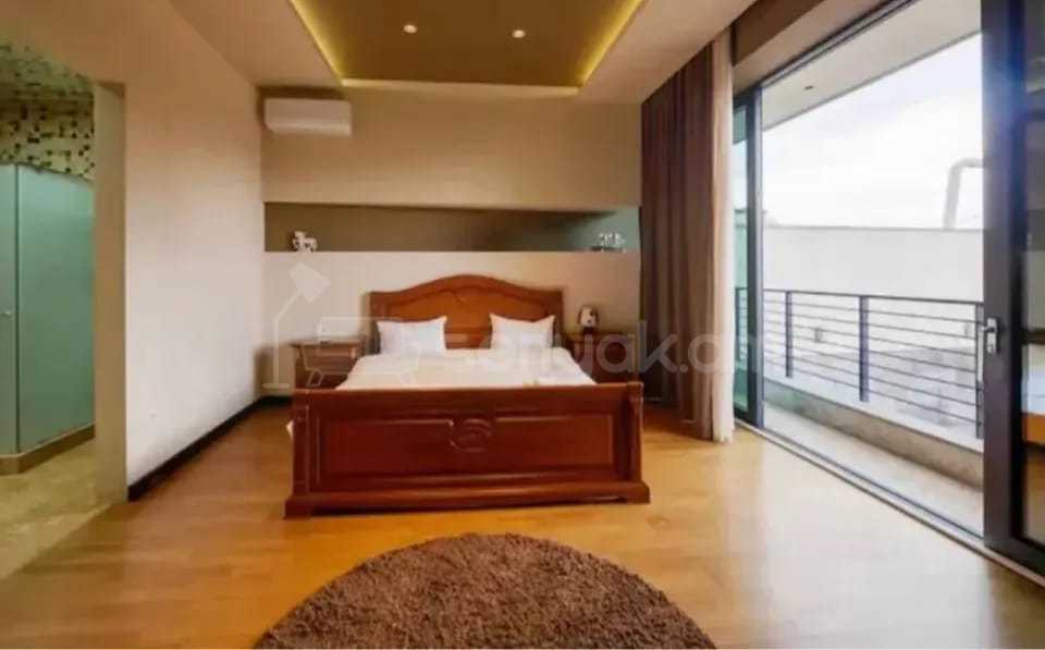 4 Սենյականոց Շքեղ Առանձնատուն, 200քմ, Լողավազանով