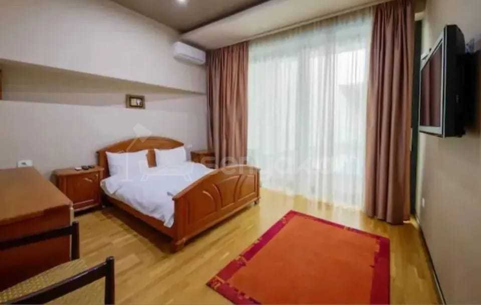 4 Սենյականոց Շքեղ Առանձնատուն, 200քմ, Լողավազանով