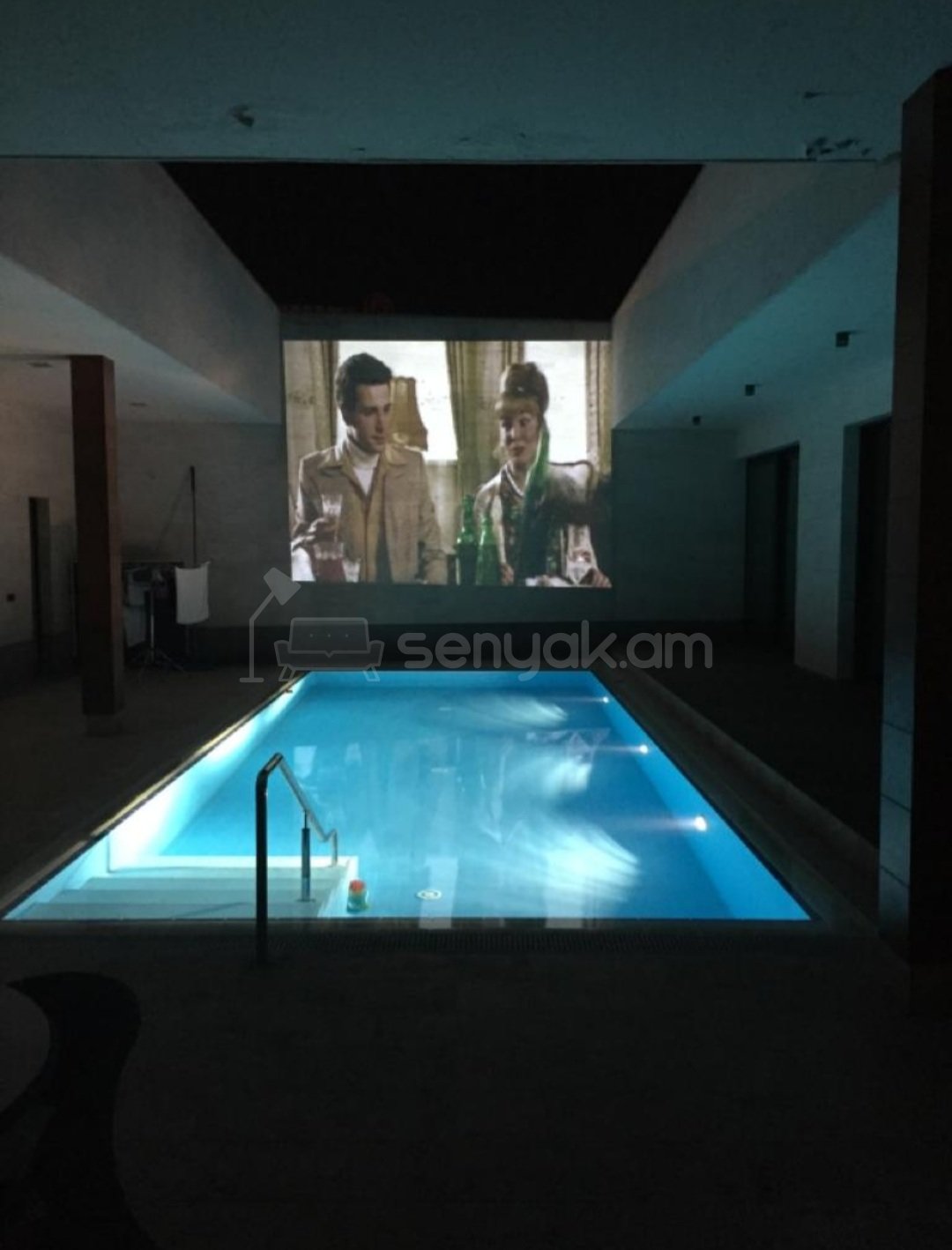 4 Սենյականոց Շքեղ Առանձնատուն, 200քմ, Լողավազանով