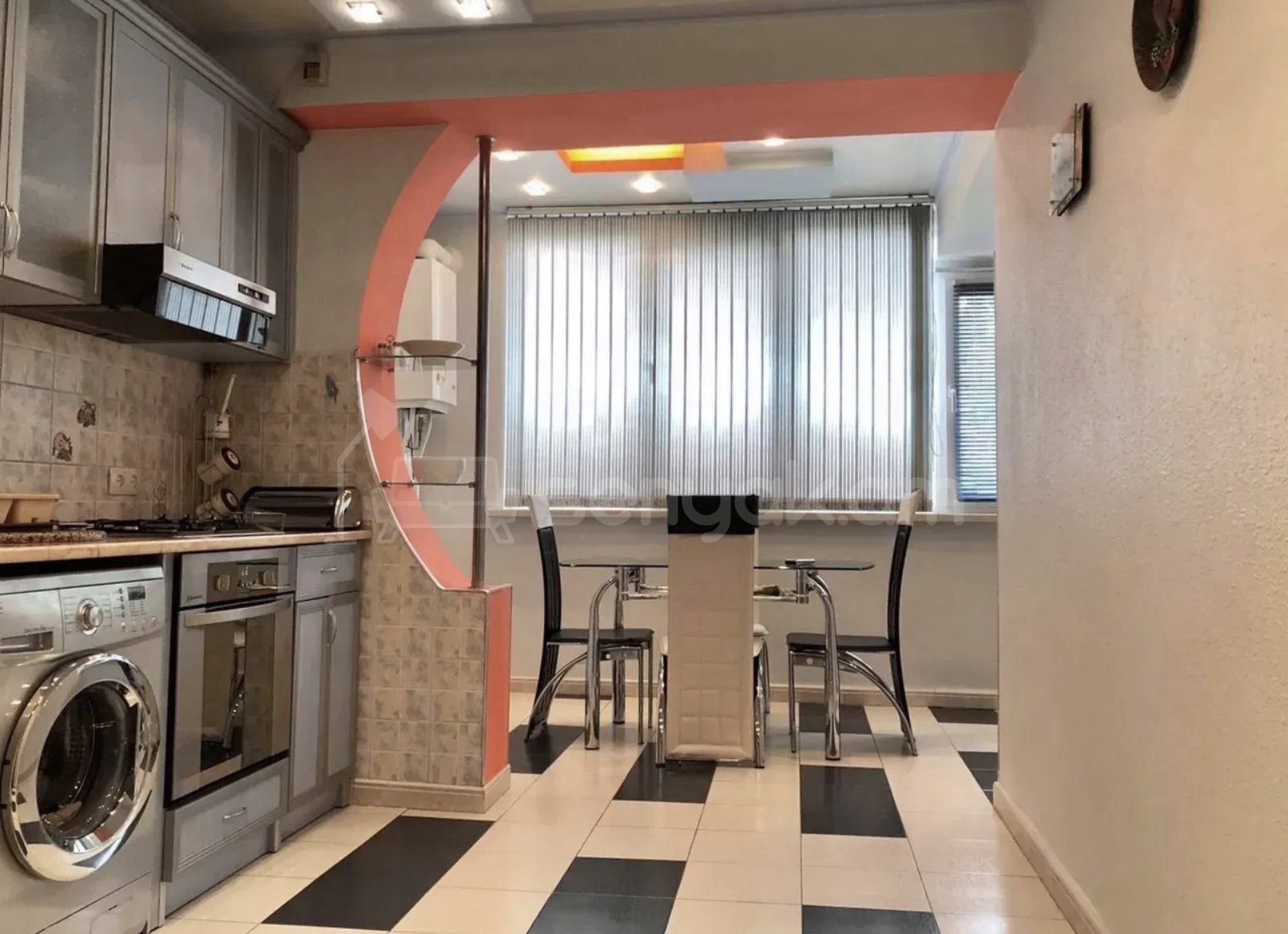 2 Սենյականոց Բնակարան, 70քմ, 3/10 հարկ, Դիզայներական Վերանորոգված, Կահավորված, Արևկող