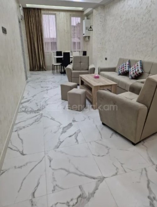 3 Սենյականոց Բնակարան, 67քմ, 3/13 հարկ, Դիզայներական Վերանորոգված, Կահավորված, Արևկող