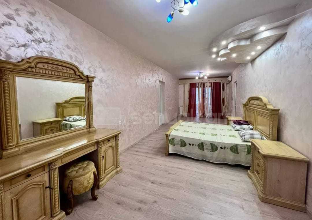 5 Սենյականոց Շքեղ Առանձնատուն, 200քմ, Լողավազանով