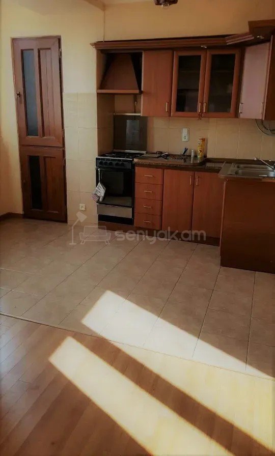 1 Սենյականոց Բնակարան, 50քմ, 9/12 հարկ, Կապիտալ Վերանորոգված