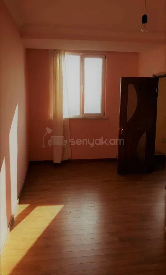 1 Սենյականոց Բնակարան, 50քմ, 9/12 հարկ, Կապիտալ Վերանորոգված