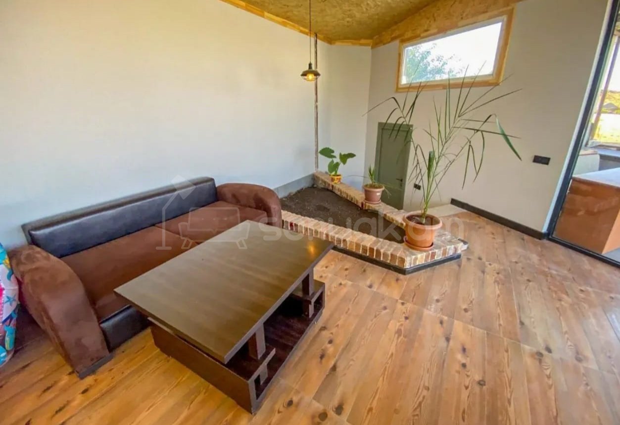 2 Սենյականոց Ամառանոց, 150քմ