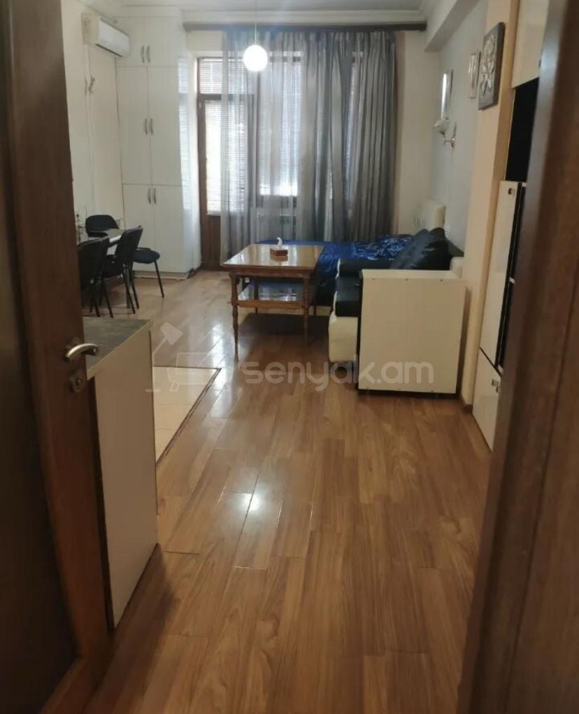 1 Սենյականոց Բնակարան Նորակառույցում, 35քմ, 3/14 հարկ, Կապիտալ Վերանորոգված, Կահավորված, Արևկող