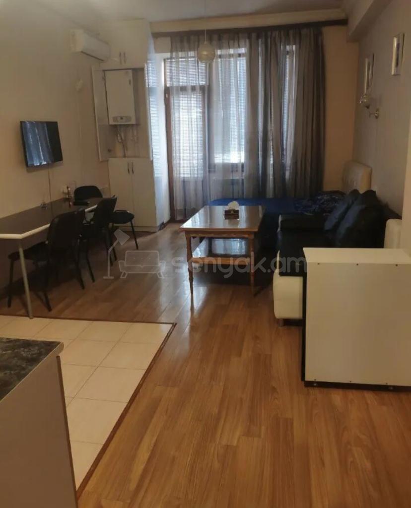 1 Սենյականոց Բնակարան Նորակառույցում, 35քմ, 3/14 հարկ, Կապիտալ Վերանորոգված, Կահավորված, Արևկող