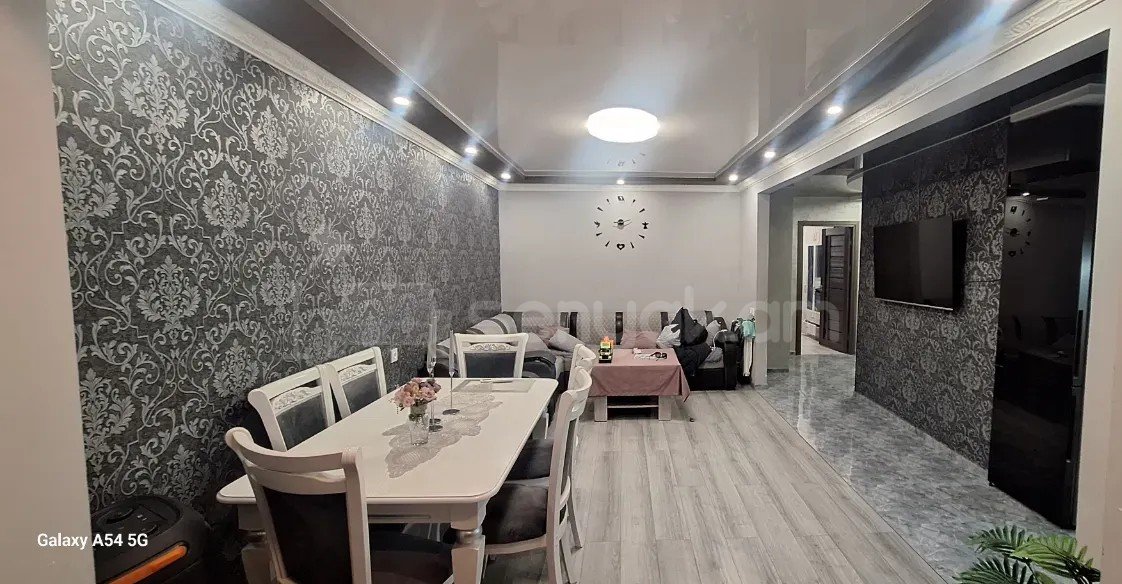 3 Սենյականոց Բնակարան, 72քմ, 1/5 հարկ, Դիզայներական Վերանորոգված