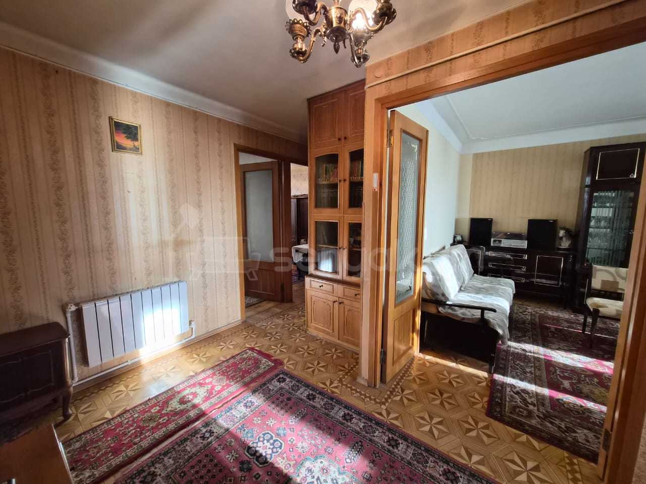 3 Սենյականոց Բնակարան, 80քմ, 6/9 հարկ, Նորմալ Վիճակում, Կահավորված, Արևկող