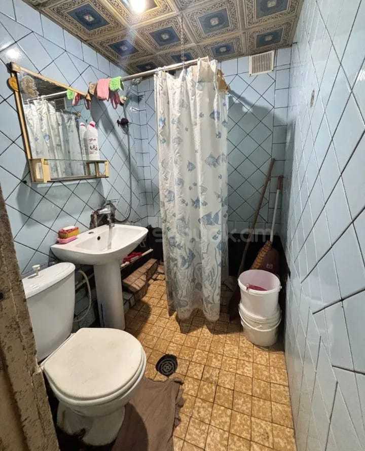 4 Սենյականոց Բնակարան, 90քմ, 7/9 հարկ, Պետական Վիճակում