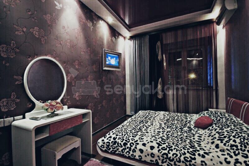 2 Սենյականոց Բնակարան, 60քմ, 2/5 հարկ, Դիզայներական Վերանորոգված