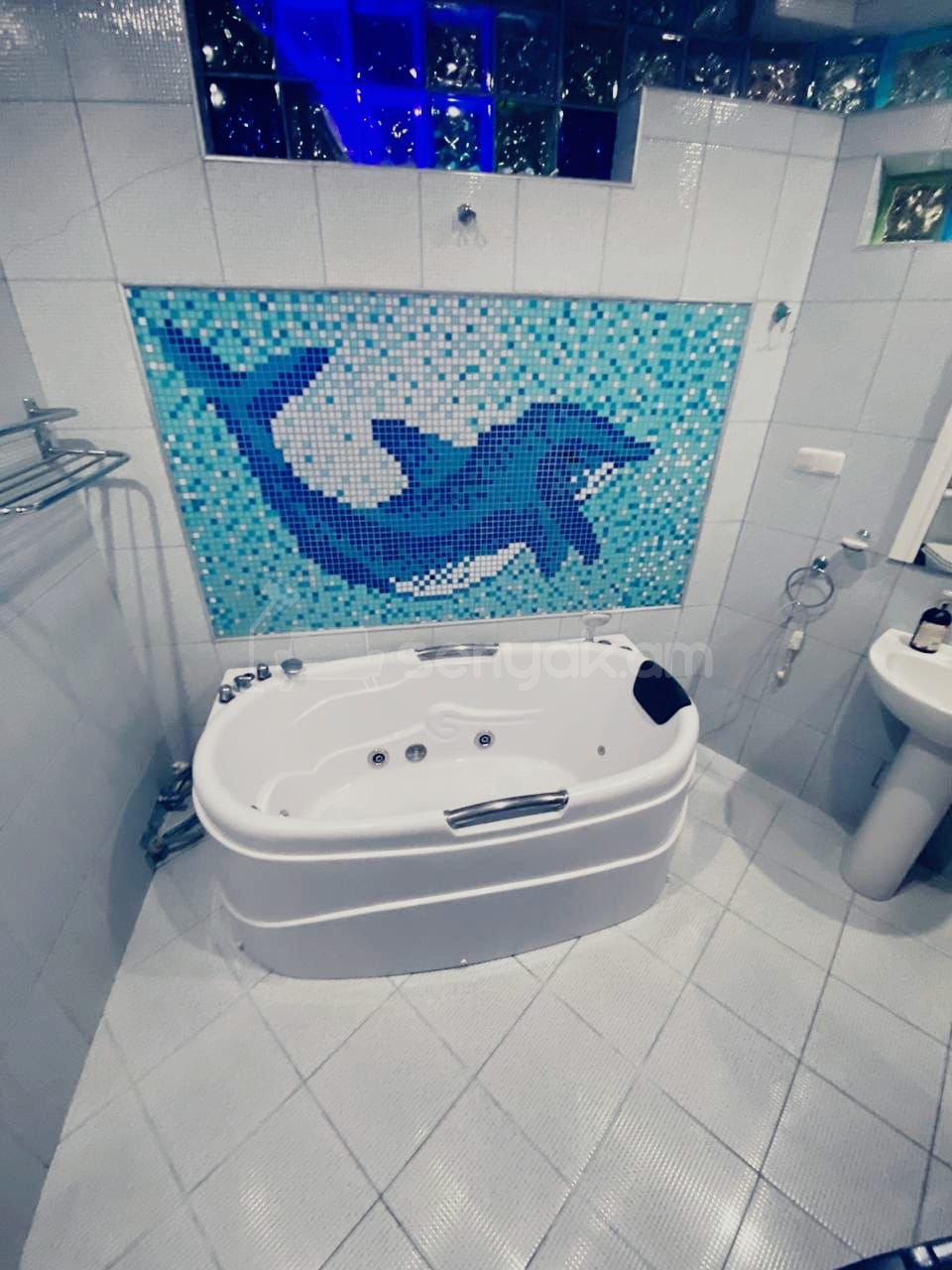 2 Սենյականոց Բնակարան, 60քմ, 2/5 հարկ, Դիզայներական Վերանորոգված