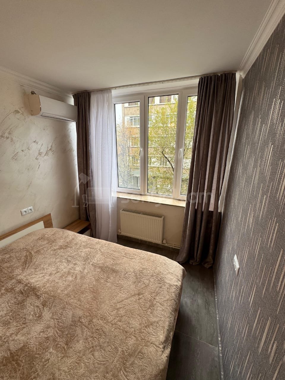 2 Սենյականոց Բնակարան Քարե Շենքում, 40քմ, 3/9 հարկ, Կապիտալ Վերանորոգված, Կահավորված