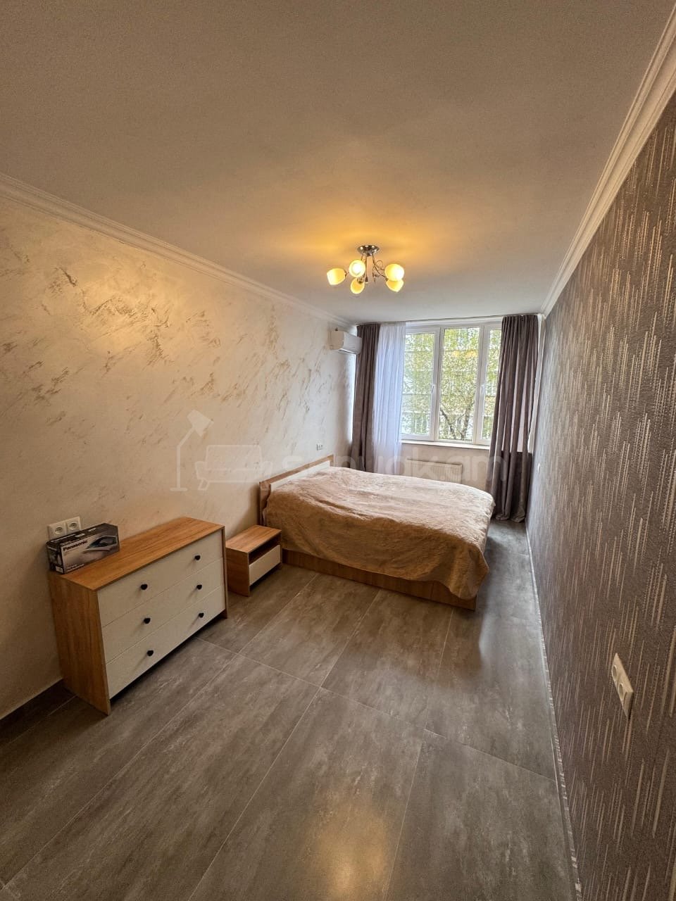 2 Սենյականոց Բնակարան Քարե Շենքում, 40քմ, 3/9 հարկ, Կապիտալ Վերանորոգված, Կահավորված