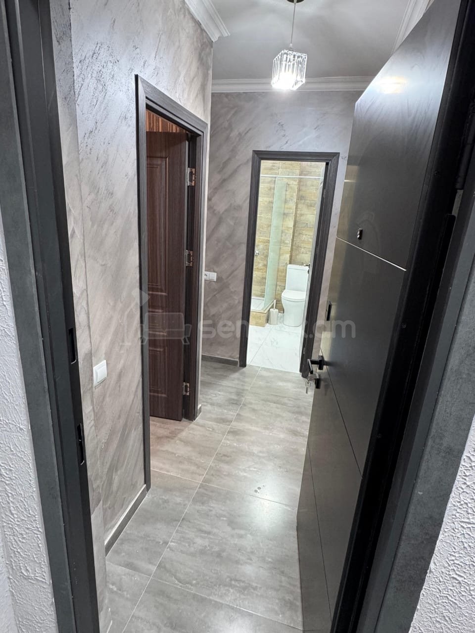 2 Սենյականոց Բնակարան Քարե Շենքում, 40քմ, 3/9 հարկ, Կապիտալ Վերանորոգված, Կահավորված