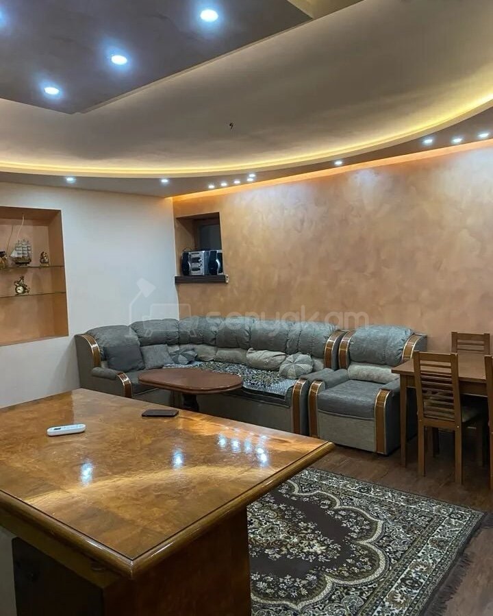 2 Սենյականոց Բնակարան Քարե Շենքում, 68քմ, 2/5 հարկ, Կապիտալ Վերանորոգված, Կահավորված