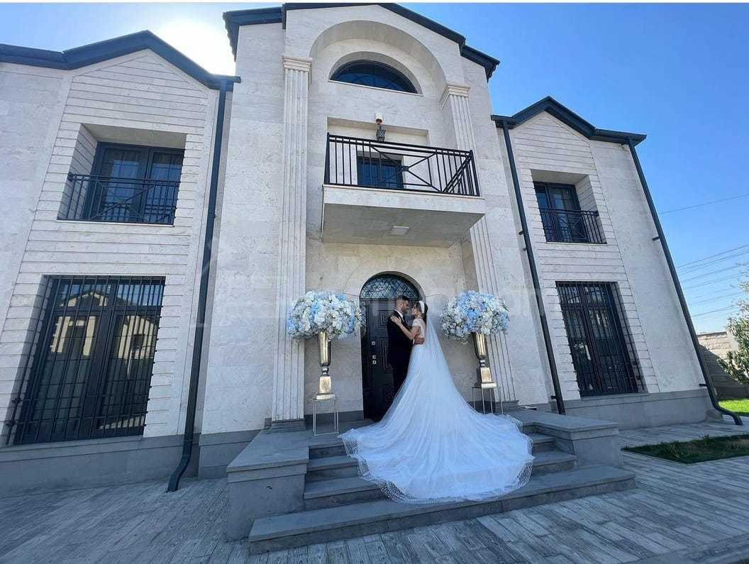 6 Սենյականոց Շքեղ Առանձնատուն, 300քմ